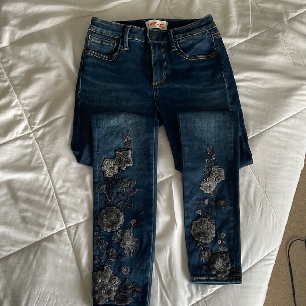 Skinny jeans